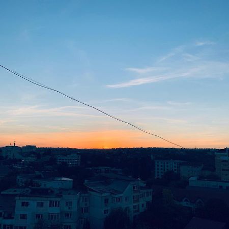 Confort View Apartment Iasi - 3 Rooms-Like Home エクステリア 写真